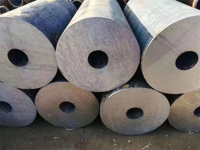 梅州35crmo厚壁无缝钢管